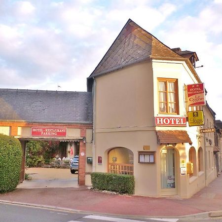 Hotel Restaurant Le Cygne Conches-en-Ouche المظهر الخارجي الصورة