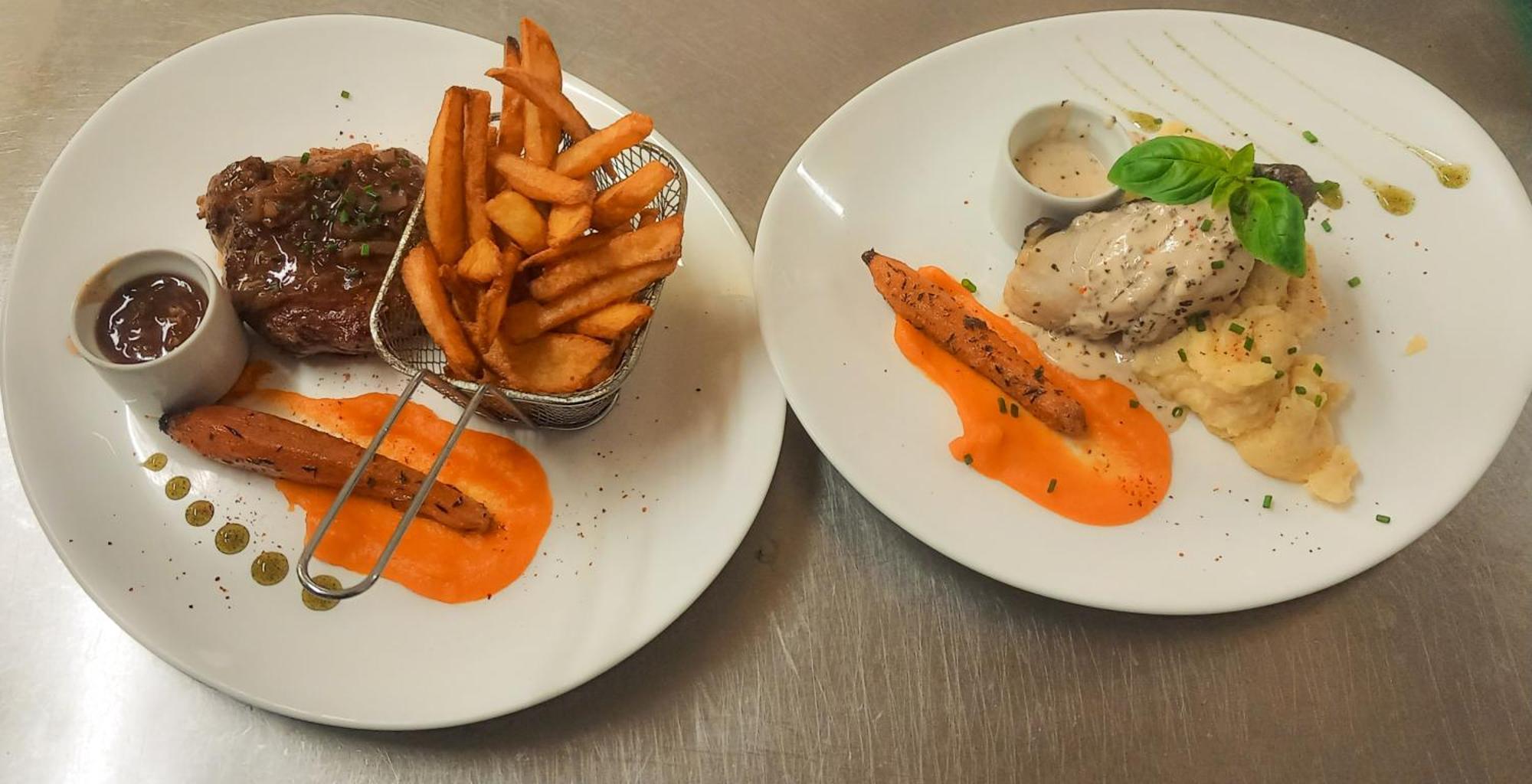 Hotel Restaurant Le Cygne Conches-en-Ouche المظهر الخارجي الصورة