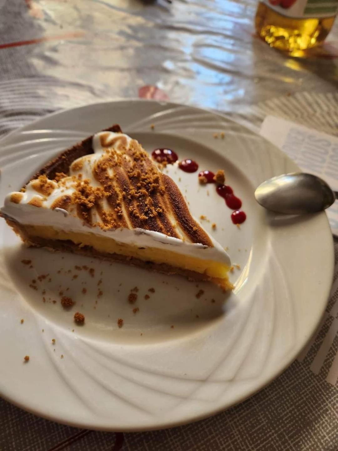 Hotel Restaurant Le Cygne Conches-en-Ouche المظهر الخارجي الصورة